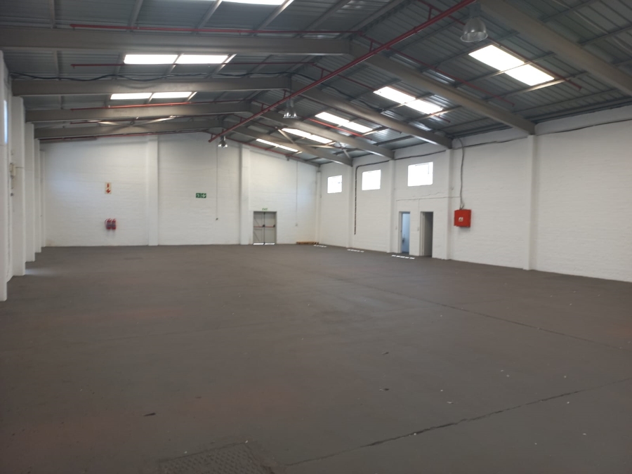 To Let commercial Property for Rent in Maitland Western Cape